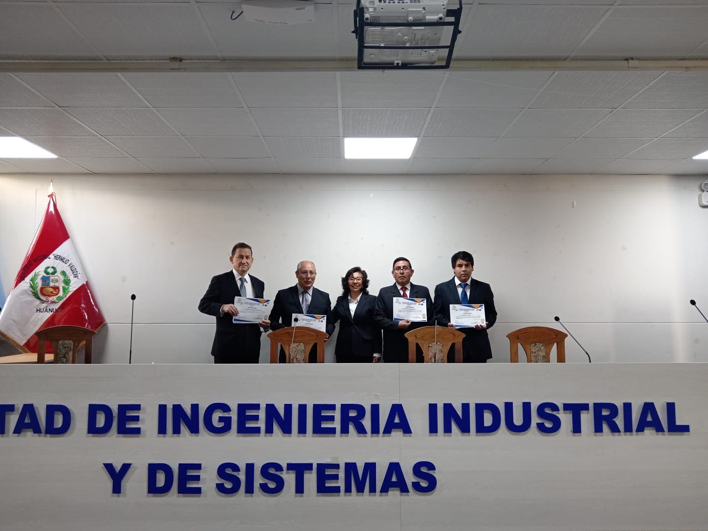 Invernadero Automatizado para la Producción Hidropónica de Fresa